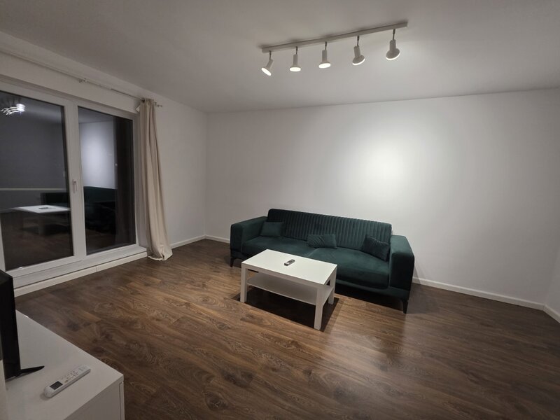 Trapezului, 15 minute metrou, pe strada Taifunului, bloc 2018, loc parcare